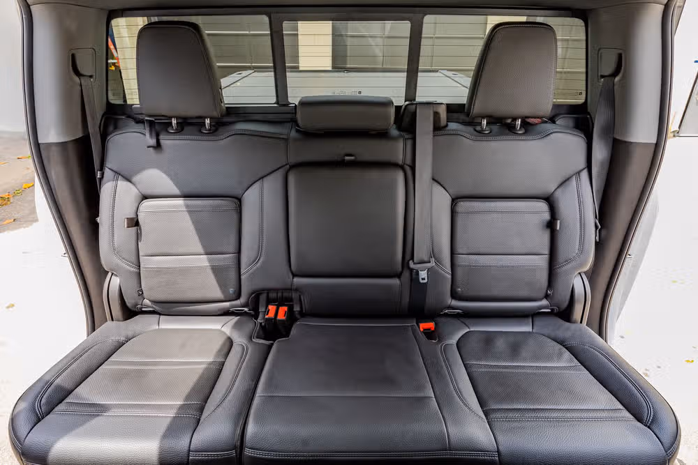 2021 GMC Sierra 3500HD Denali Crew Cab Image 34