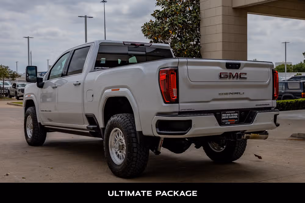 2021 GMC Sierra 3500HD Denali Crew Cab Image 6