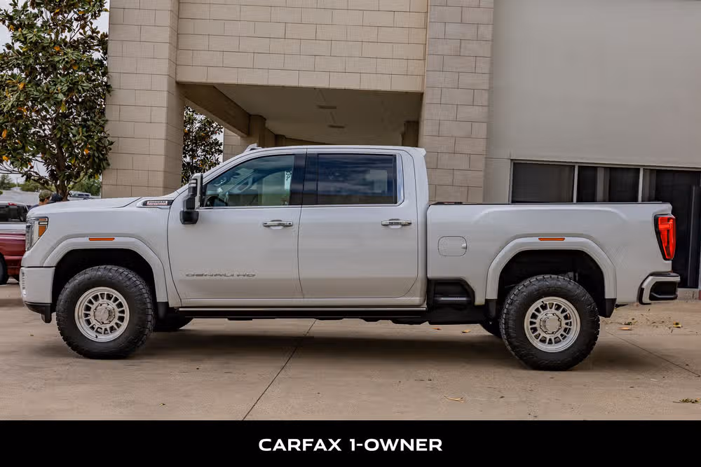 2021 GMC Sierra 3500HD Denali Crew Cab Image 5
