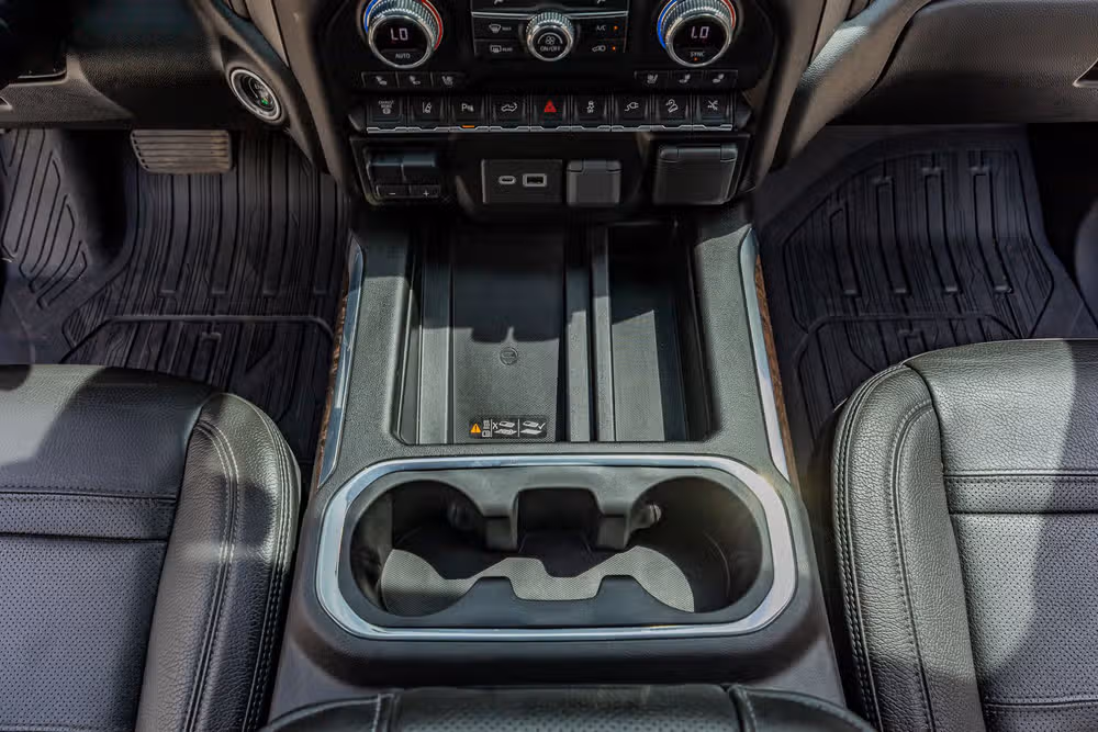 2021 GMC Sierra 3500HD Denali Crew Cab Image 27