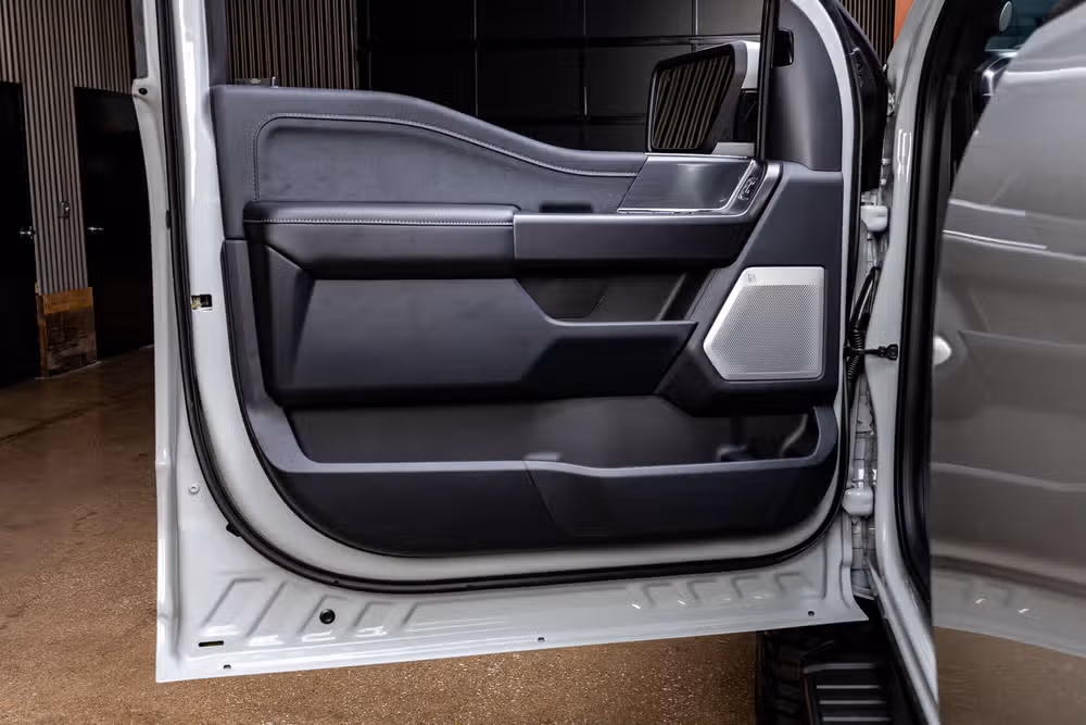 2026 Ford F-150 Lariat SuperCrew Image 36