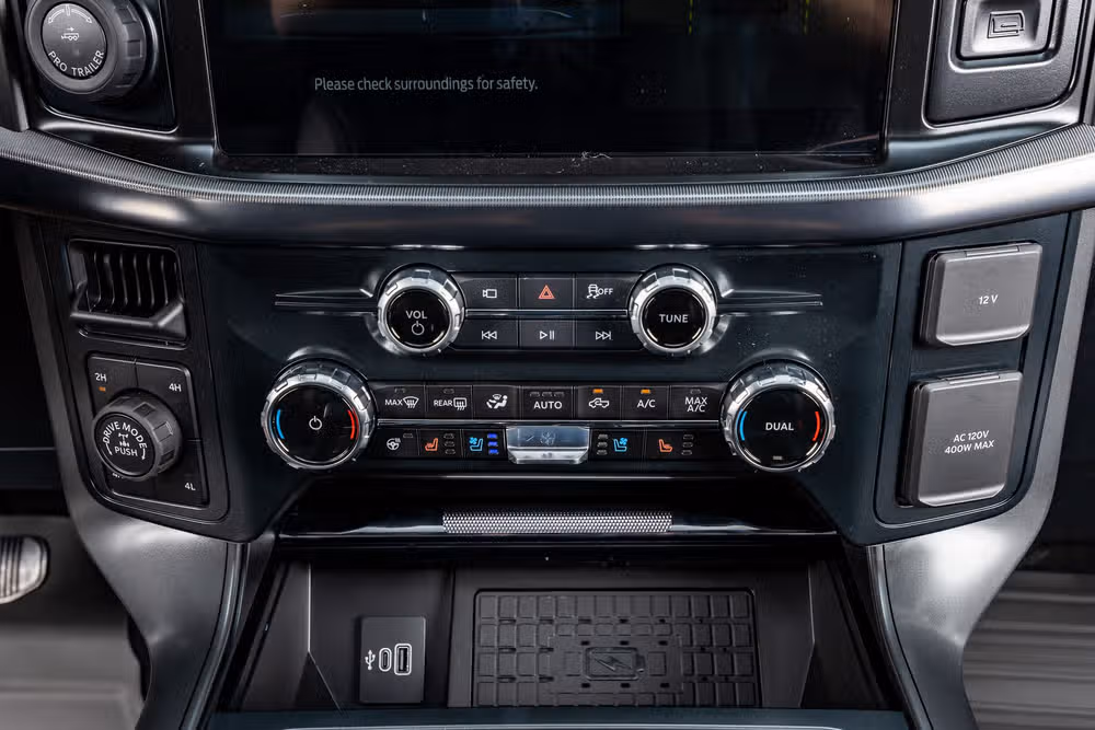 2026 Ford F-150 Lariat SuperCrew Image 27