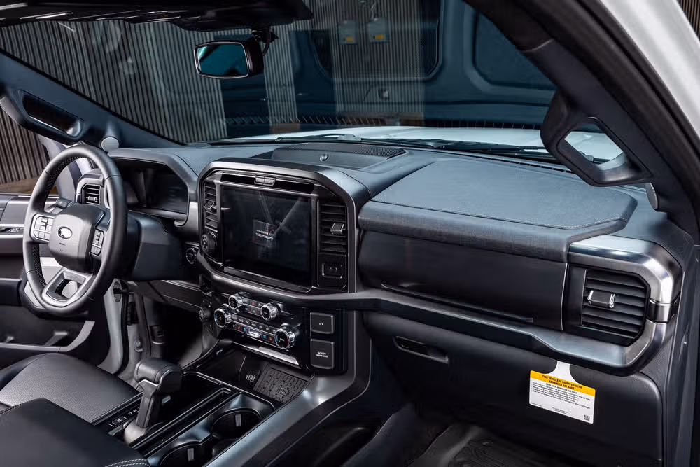 2026 Ford F-150 Lariat SuperCrew Image 18
