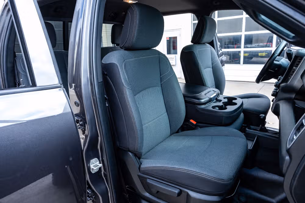 2024 Ram 3500 Tradesman Crew Cab Image 32