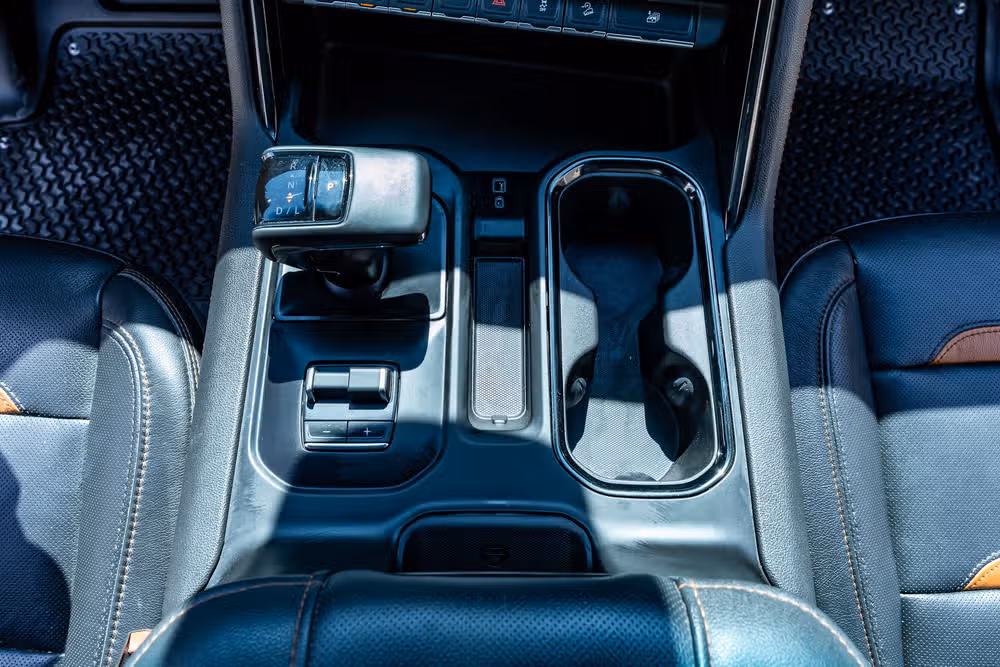 2022 GMC Sierra 1500 AT4 Crew Cab Image 28