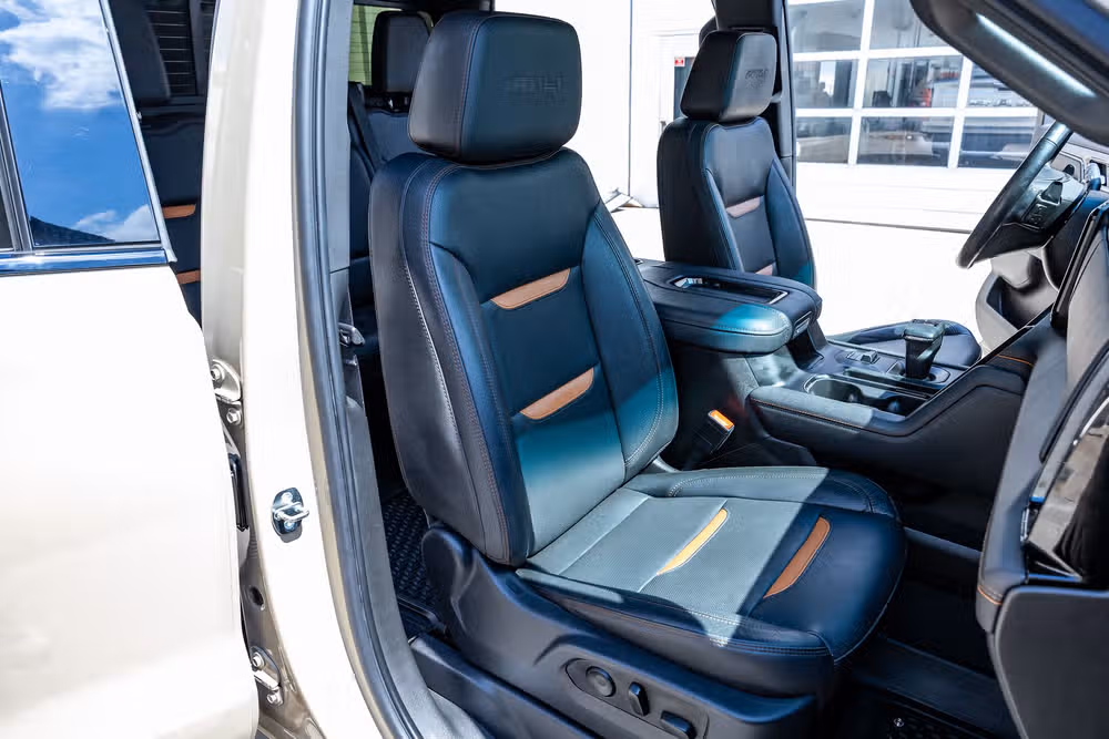 2022 GMC Sierra 1500 AT4 Crew Cab Image 31