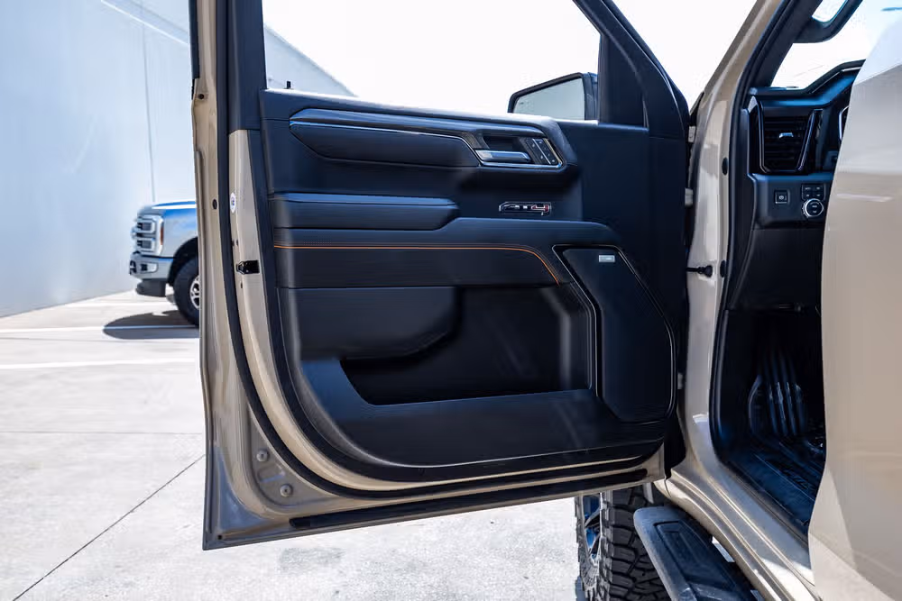 2022 GMC Sierra 1500 AT4 Crew Cab Image 36