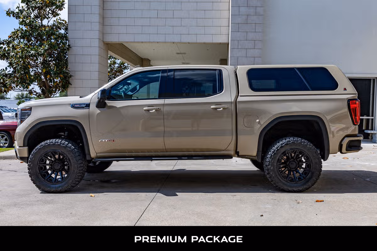 2022 GMC Sierra 1500 AT4 Crew Cab