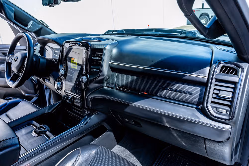 2024 Ram 1500 Limited Crew Cab Image 18