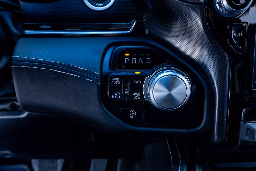 2024 Ram 1500 Limited Crew Cab Image 24