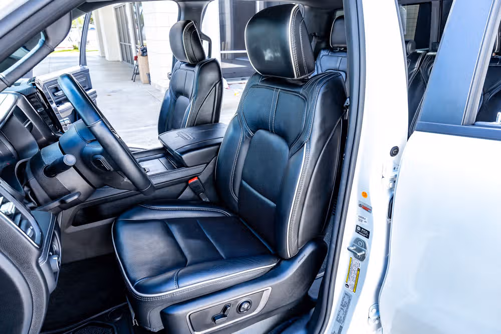 2024 Ram 1500 Limited Crew Cab Image 31
