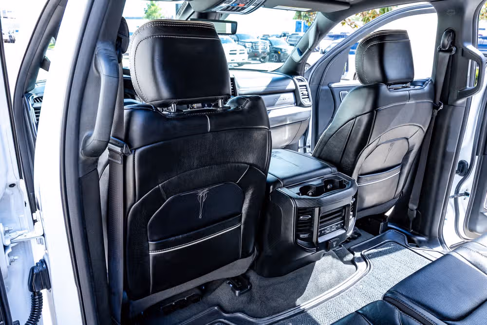 2024 Ram 1500 Limited Crew Cab Image 35