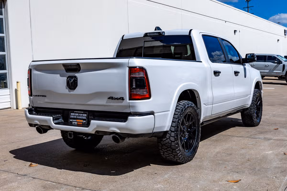 2024 Ram 1500 Limited Crew Cab
