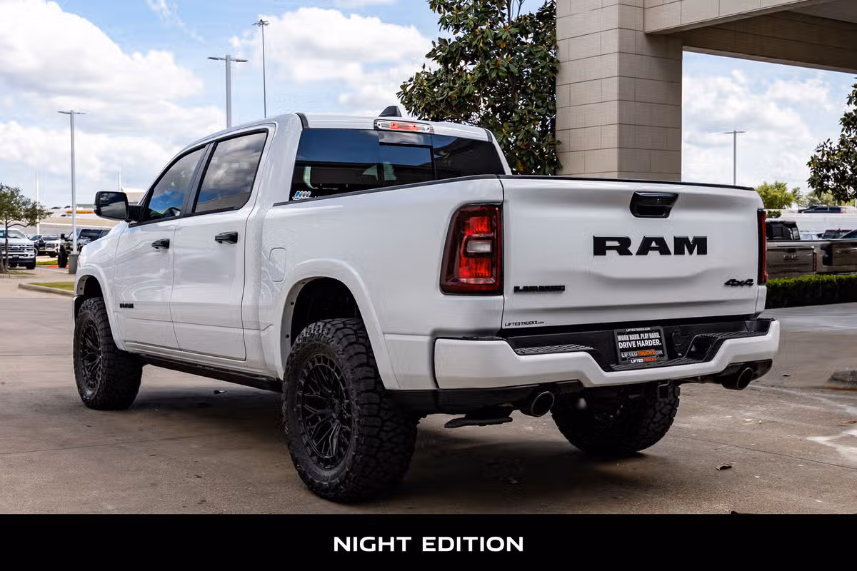 2026 Ram 1500 Laramie Crew Cab