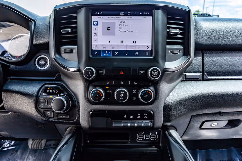 2023 Ram 1500 Big Horn Crew Cab Image 25