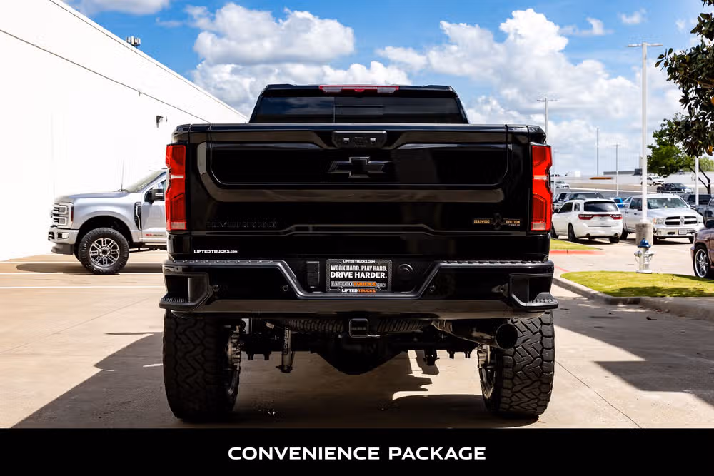 2026 Chevrolet Silverado 2500HD LT Crew Cab Image 7