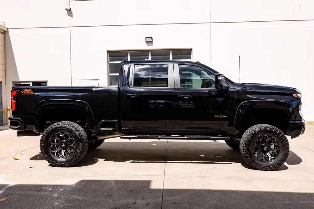 2026 Chevrolet Silverado 2500HD LT Crew Cab Image 10