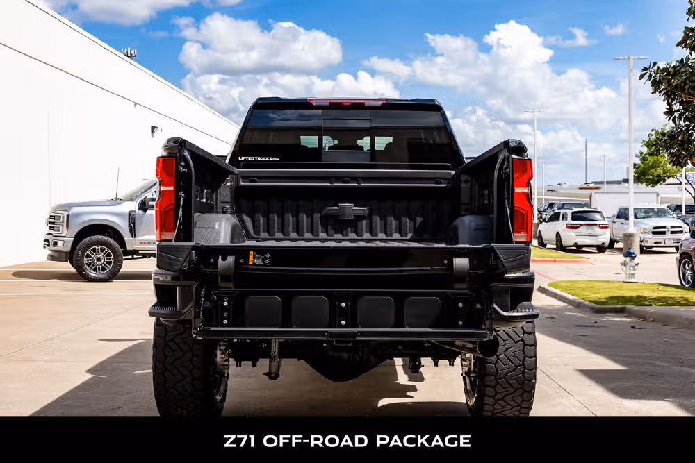 2026 Chevrolet Silverado 2500HD LT Crew Cab Image 8
