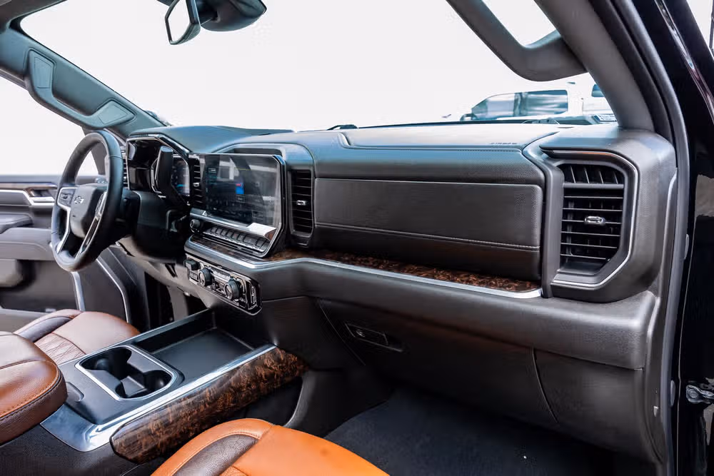 2026 Chevrolet Silverado 2500HD LT Crew Cab Image 17