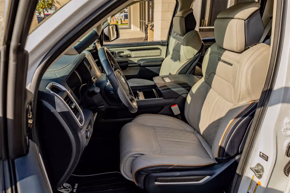 2025 Ram 1500 Tungsten Crew Cab Image 30