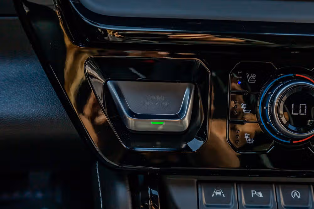 2026 GMC Sierra 1500 AT4X Crew Cab Image 23