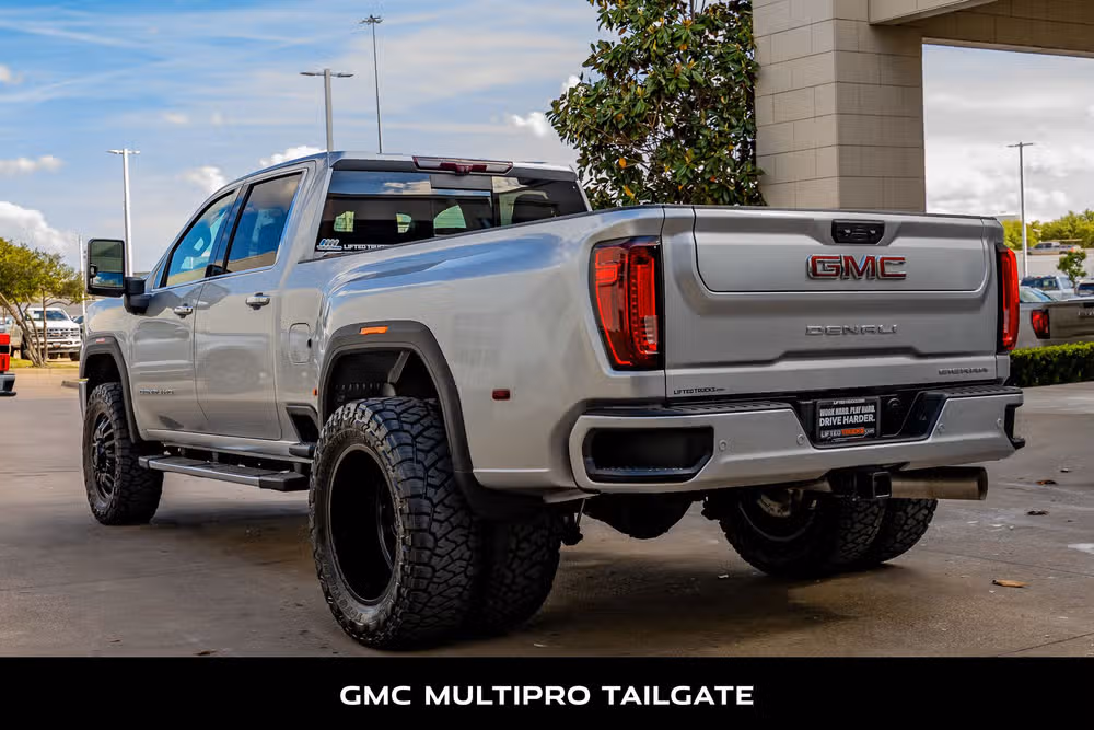 2020 GMC Sierra 3500HD Denali Crew Cab Image 7