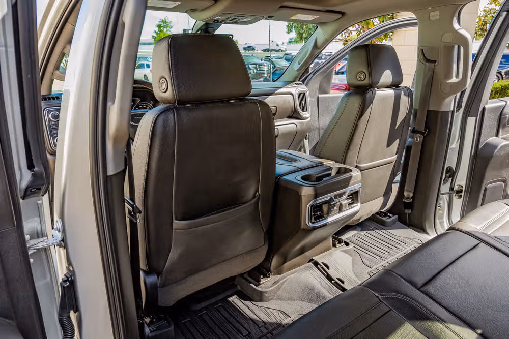 2020 GMC Sierra 3500HD Denali Crew Cab Image 34