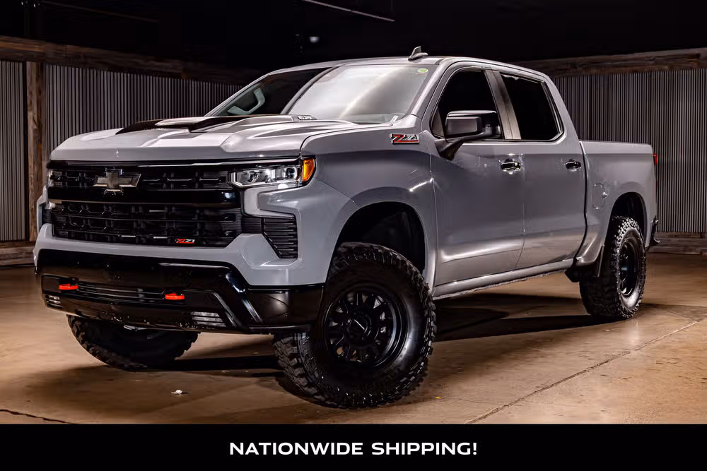 2024 Chevrolet Silverado 1500 LT Trail Boss Crew Cab Image 4