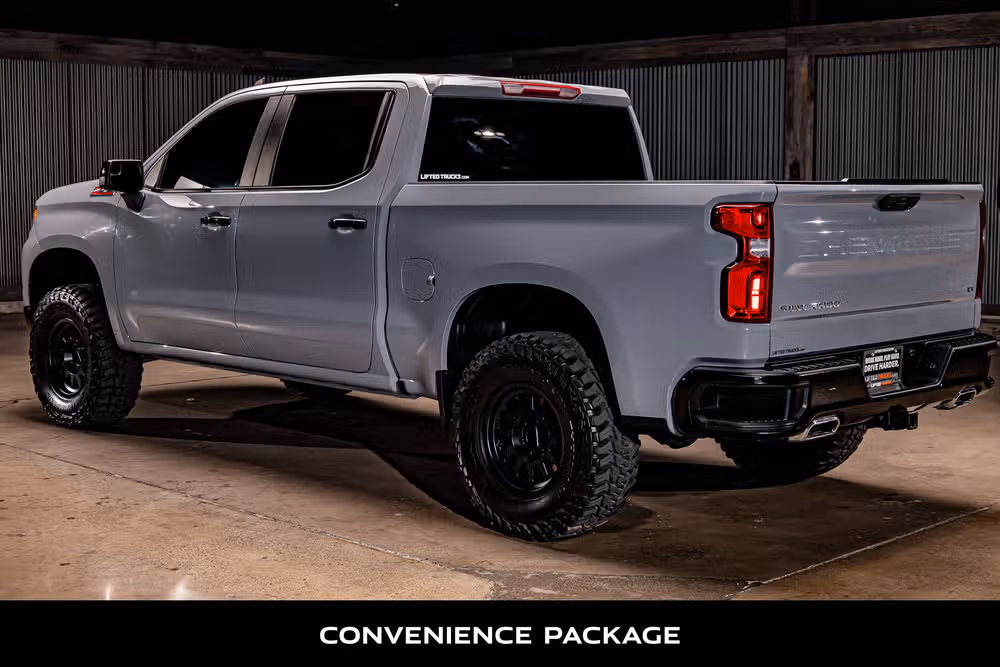 2024 Chevrolet Silverado 1500 LT Trail Boss Crew Cab Image 6