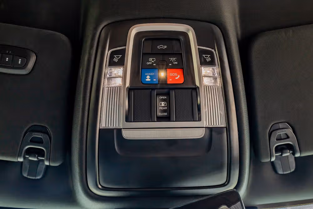 2024 Ram 1500 Limited Crew Cab Image 29