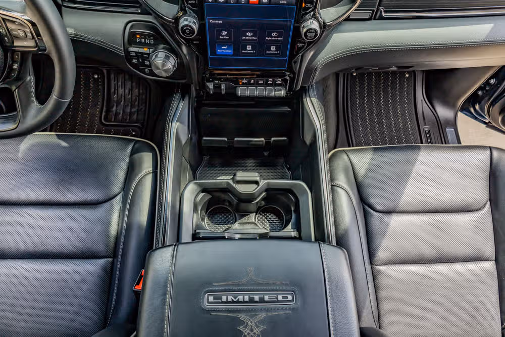2024 Ram 1500 Limited Crew Cab Image 28