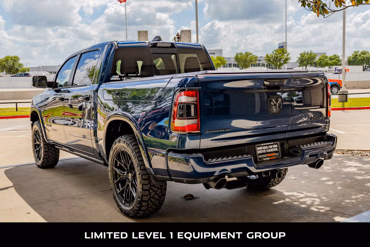 2024 Ram 1500 Limited Crew Cab