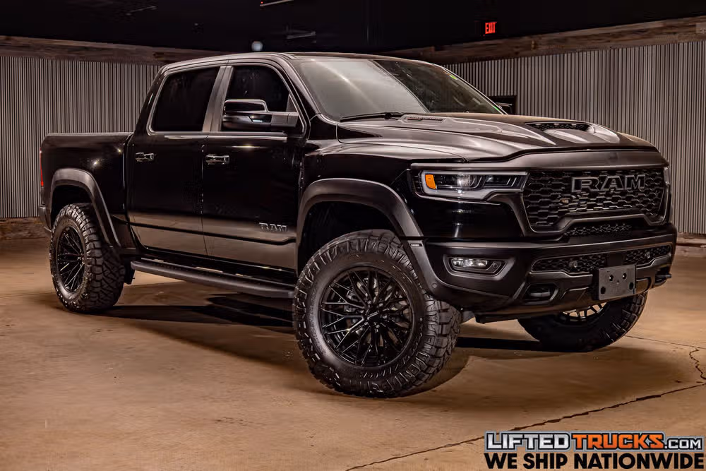 2025 Ram 1500 RHO Crew Cab Image 1