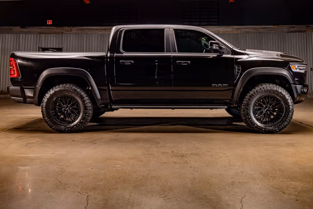 2025 Ram 1500 RHO Crew Cab Image 11