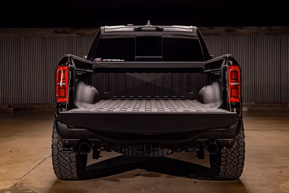 2025 Ram 1500 RHO Crew Cab Image 9
