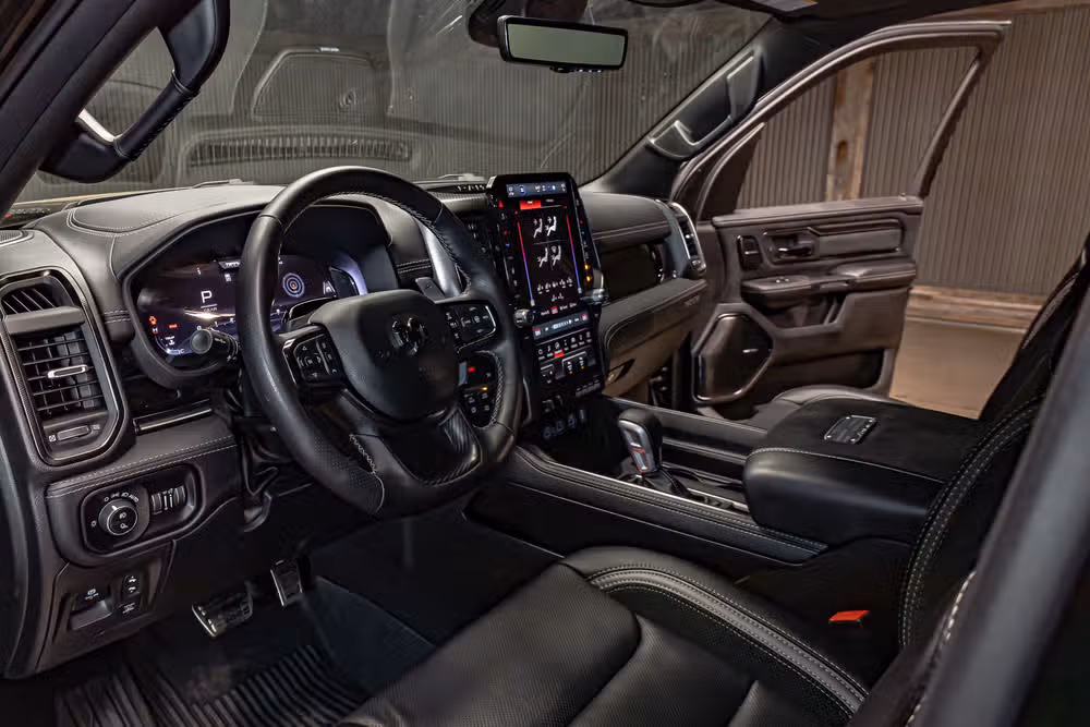 2025 Ram 1500 RHO Crew Cab Image 16