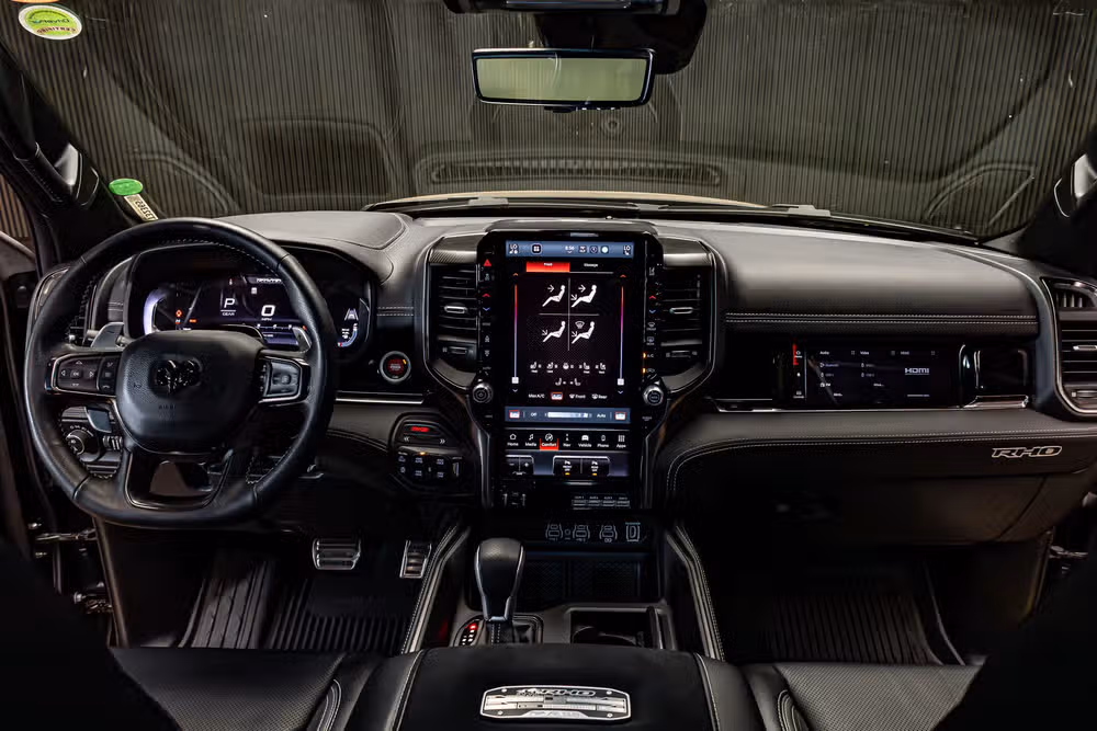 2025 Ram 1500 RHO Crew Cab Image 18