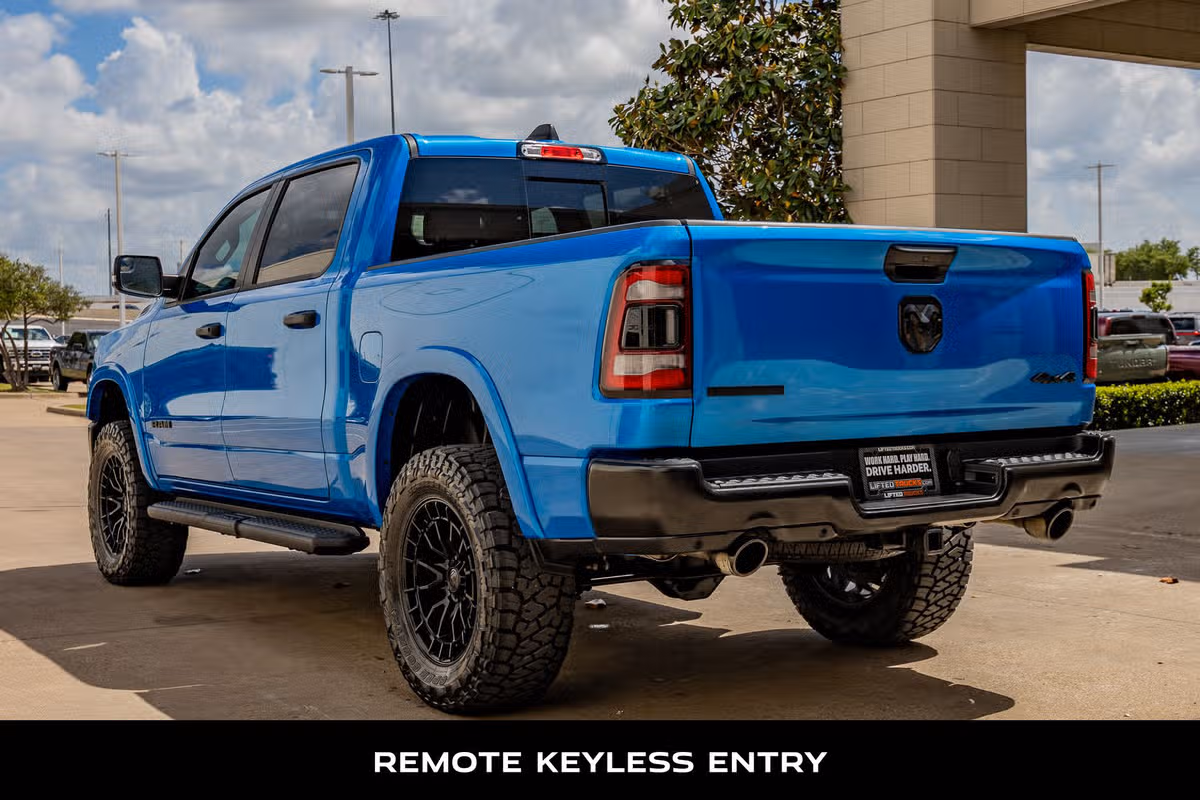 2023 Ram 1500 Big Horn Crew Cab