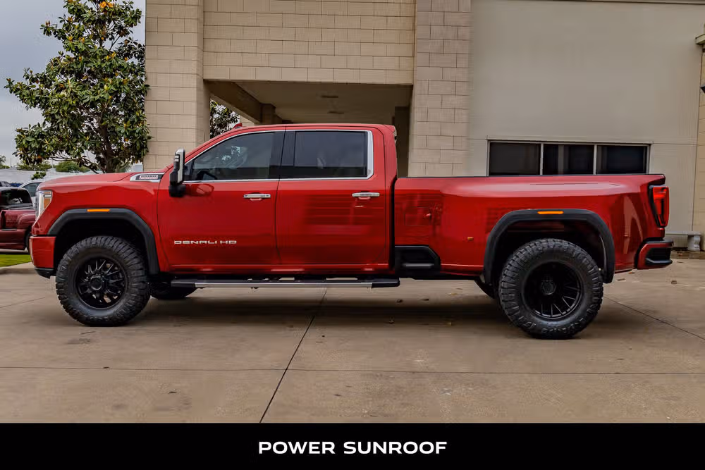 2022 GMC Sierra 3500HD Denali Crew Cab Image 6