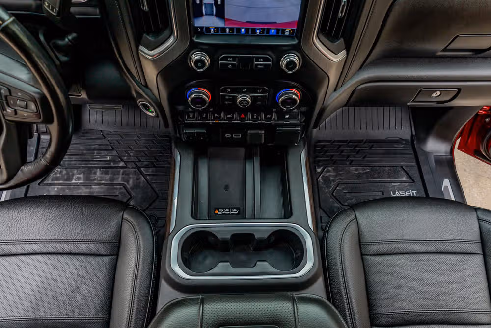 2022 GMC Sierra 3500HD Denali Crew Cab Image 28