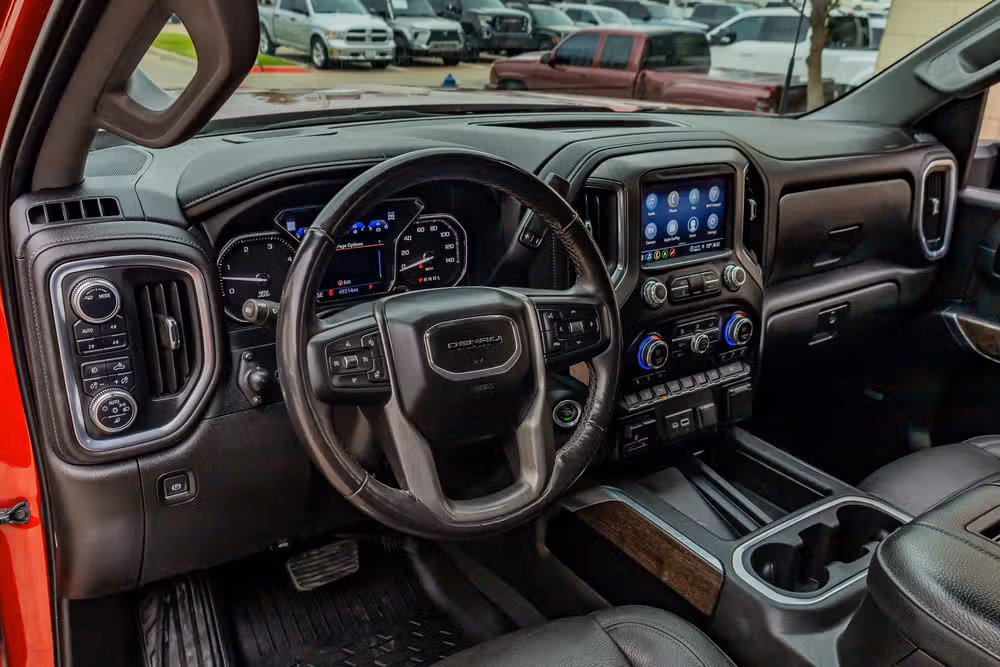 2022 GMC Sierra 3500HD Denali Crew Cab Image 17