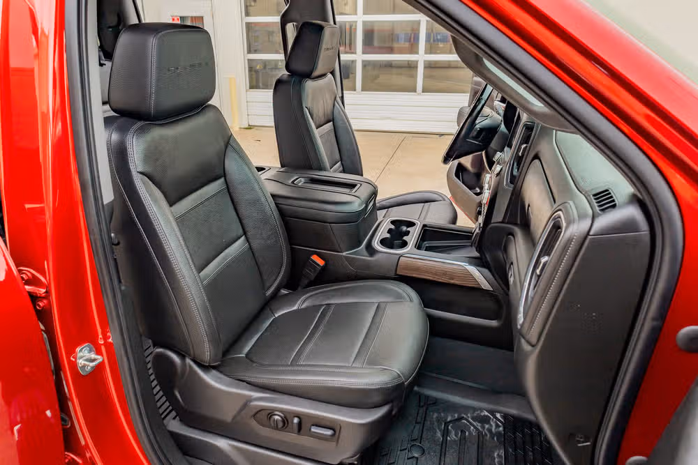 2022 GMC Sierra 3500HD Denali Crew Cab Image 31