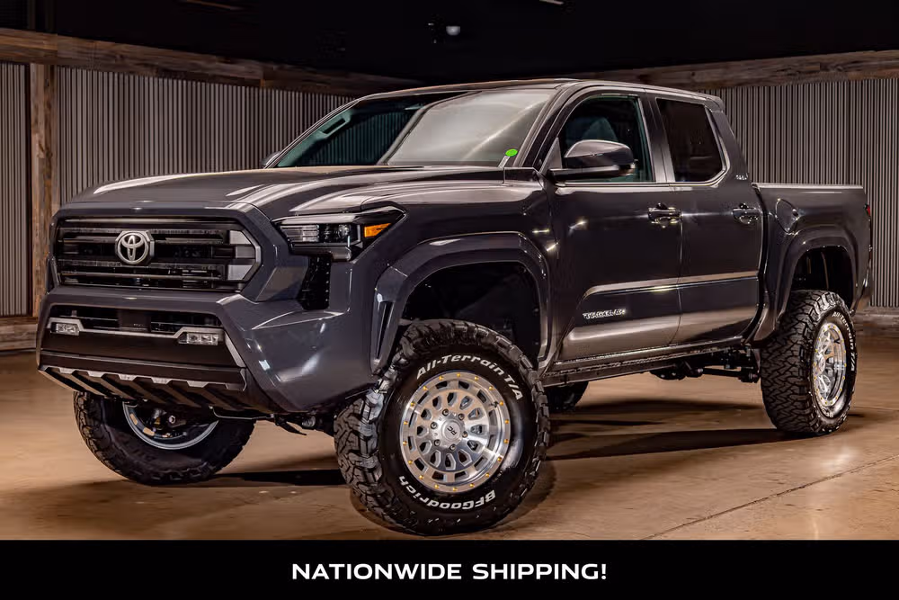 2026 Toyota Tacoma SR5 Double Cab Image 4