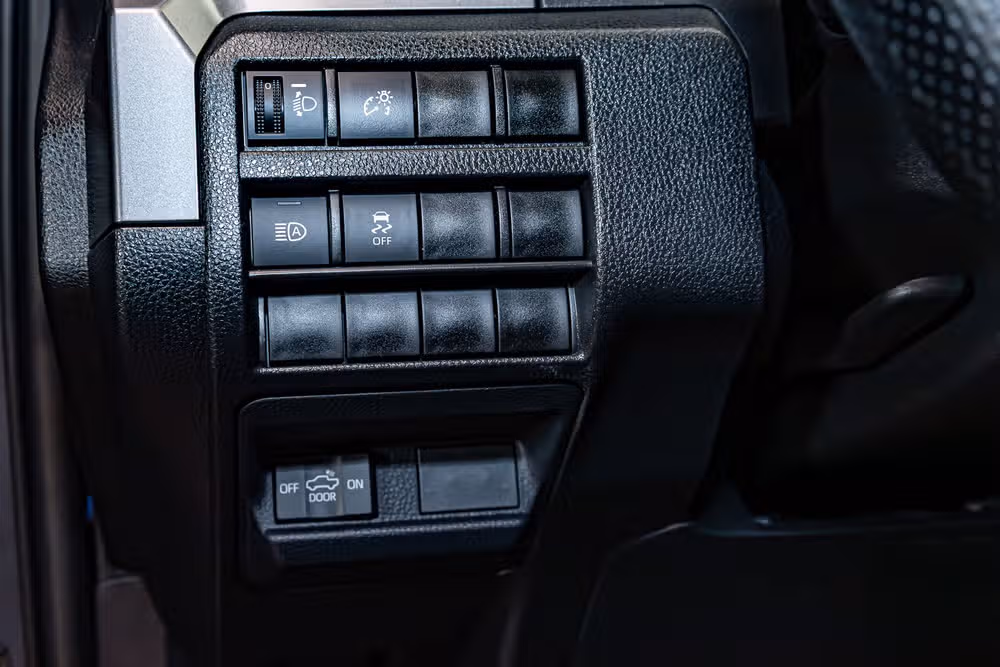 2026 Toyota Tacoma SR5 Double Cab Image 18