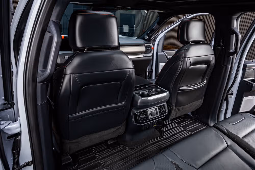 2025 Ford F-150 Raptor SuperCrew Image 34