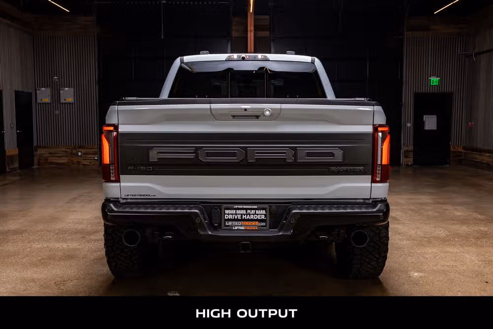 2025 Ford F-150 Raptor SuperCrew Image 8