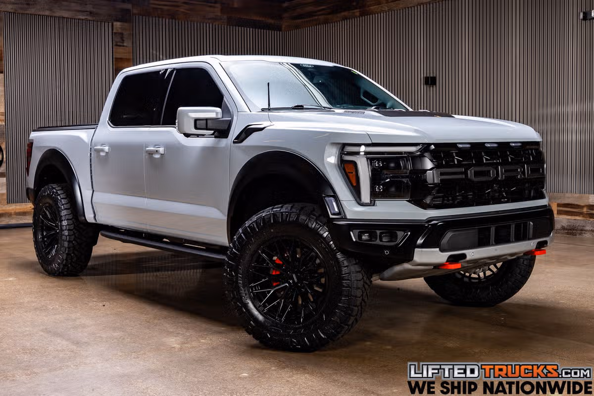 2025 Ford F-150 Raptor SuperCrew