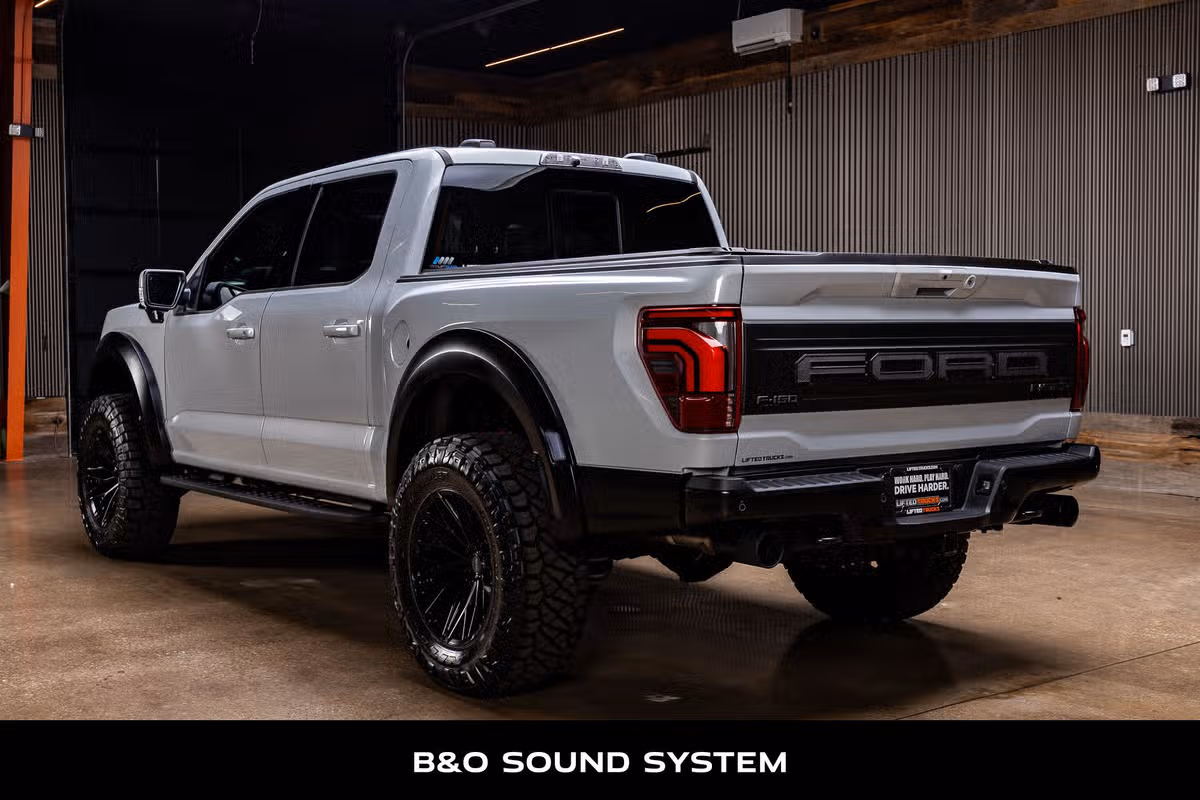 2025 Ford F-150 Raptor SuperCrew