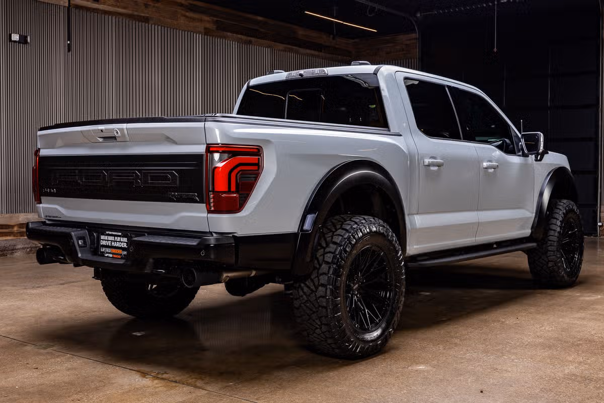 2025 Ford F-150 Raptor SuperCrew