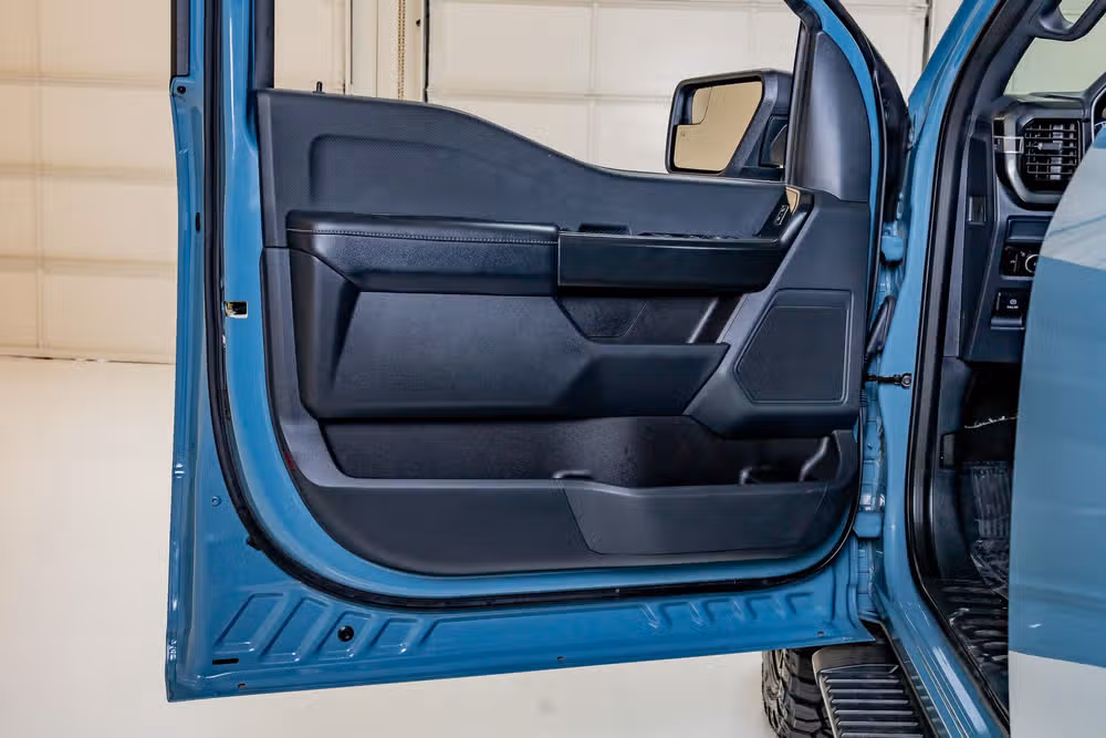 2023 Ford F-150 XL SuperCrew Image 35